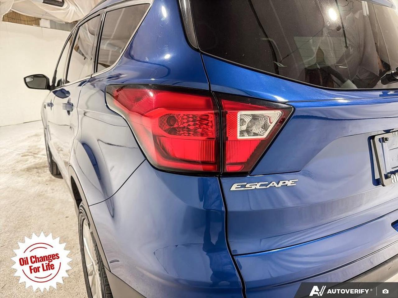 2019 Ford Escape SEL 4WD Photo