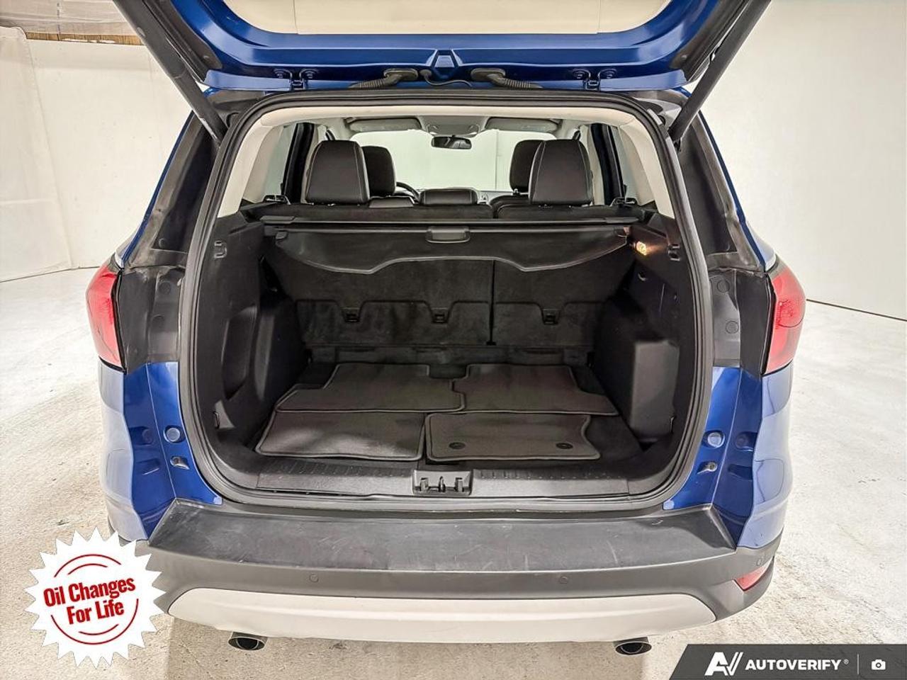 2019 Ford Escape SEL 4WD Photo