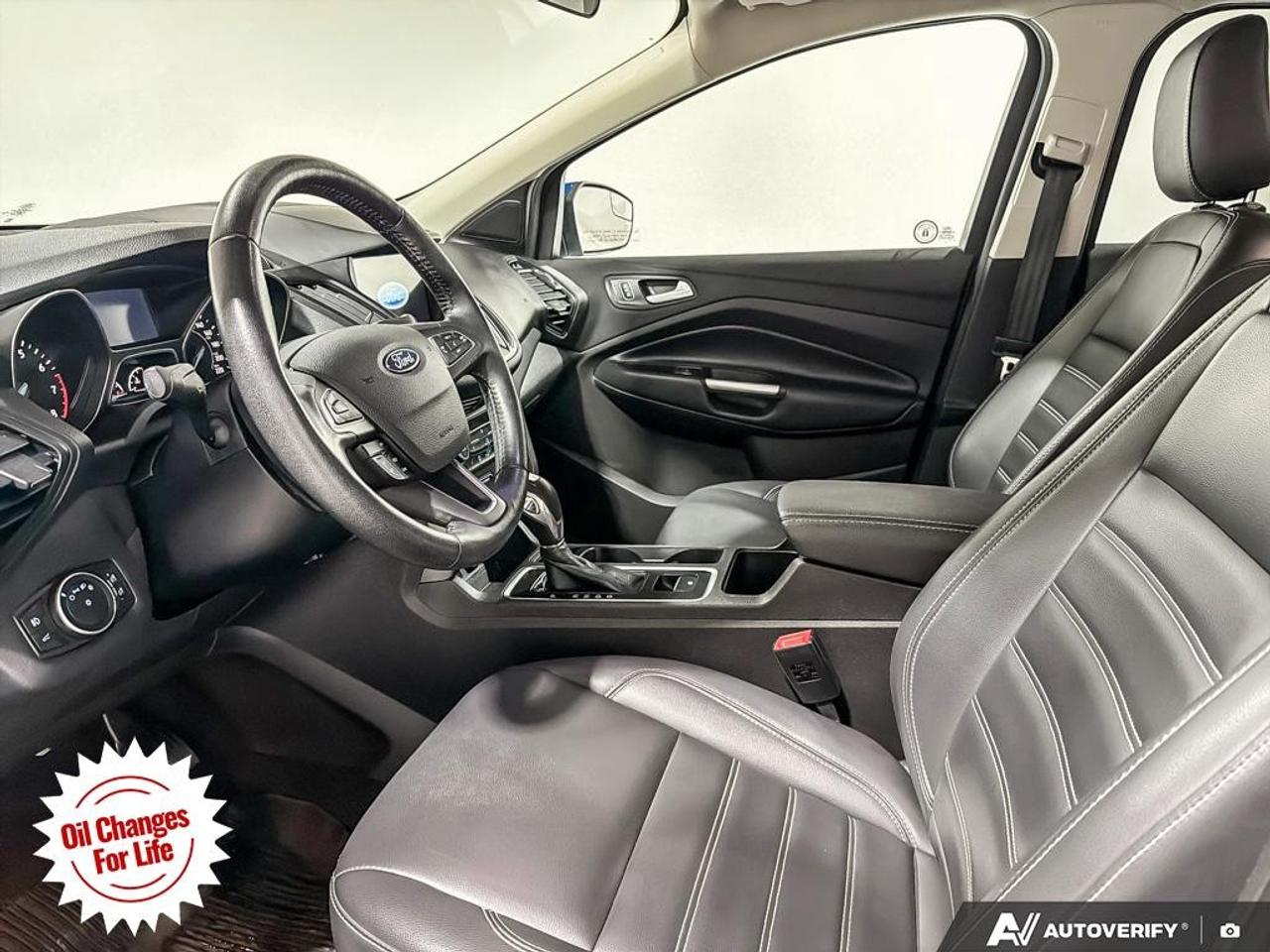 2019 Ford Escape SEL 4WD Photo