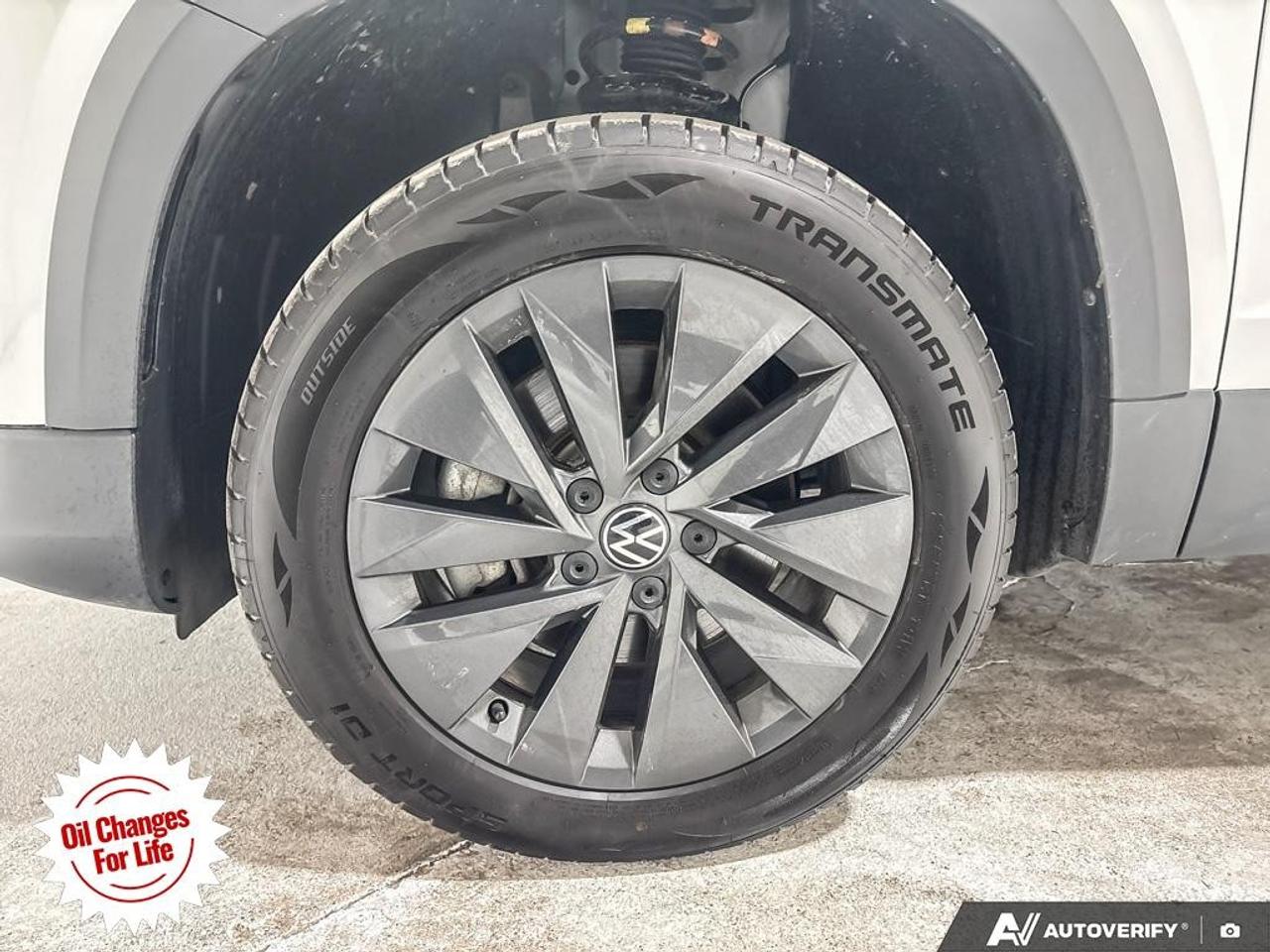 2022 Volkswagen Taos Trendline 4Motion Photo