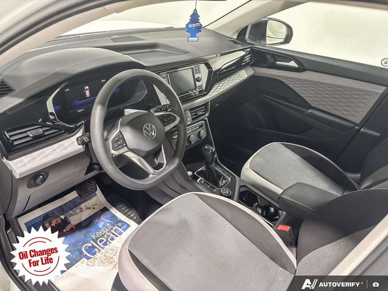 2022 Volkswagen Taos Trendline 4Motion Photo