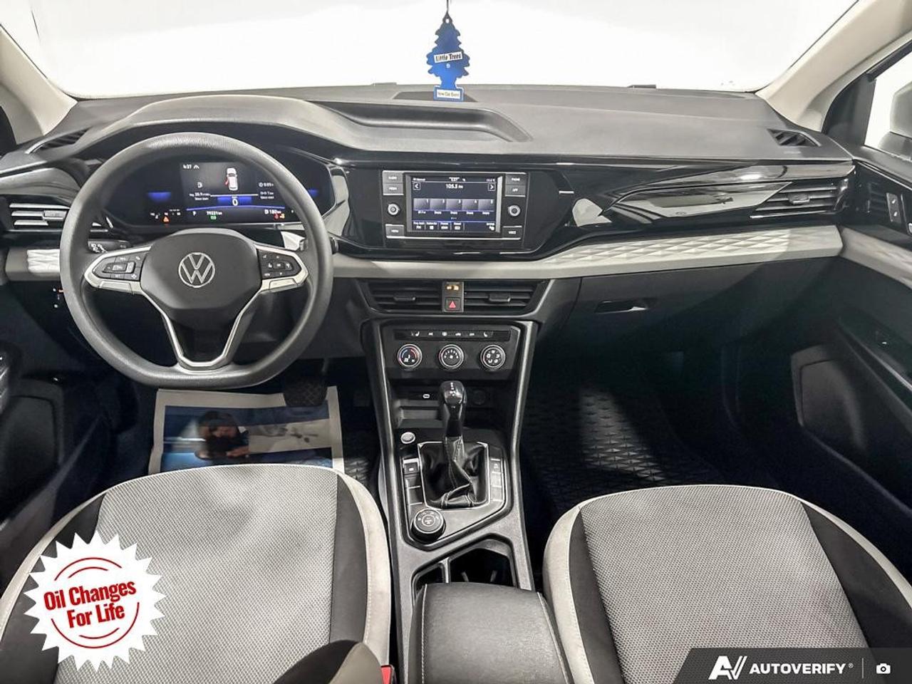 2022 Volkswagen Taos Trendline 4Motion Photo