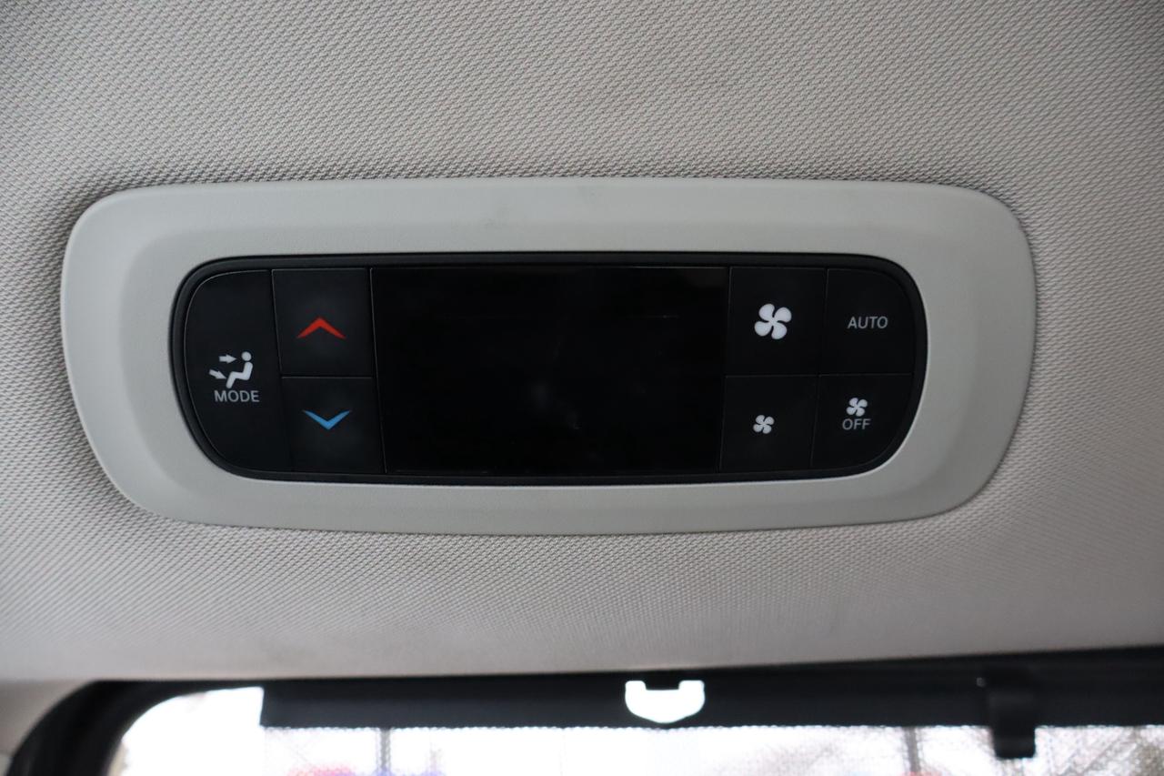 2023 Chrysler Pacifica Touring-L Front-Wheel Drive Passenger Van Photo