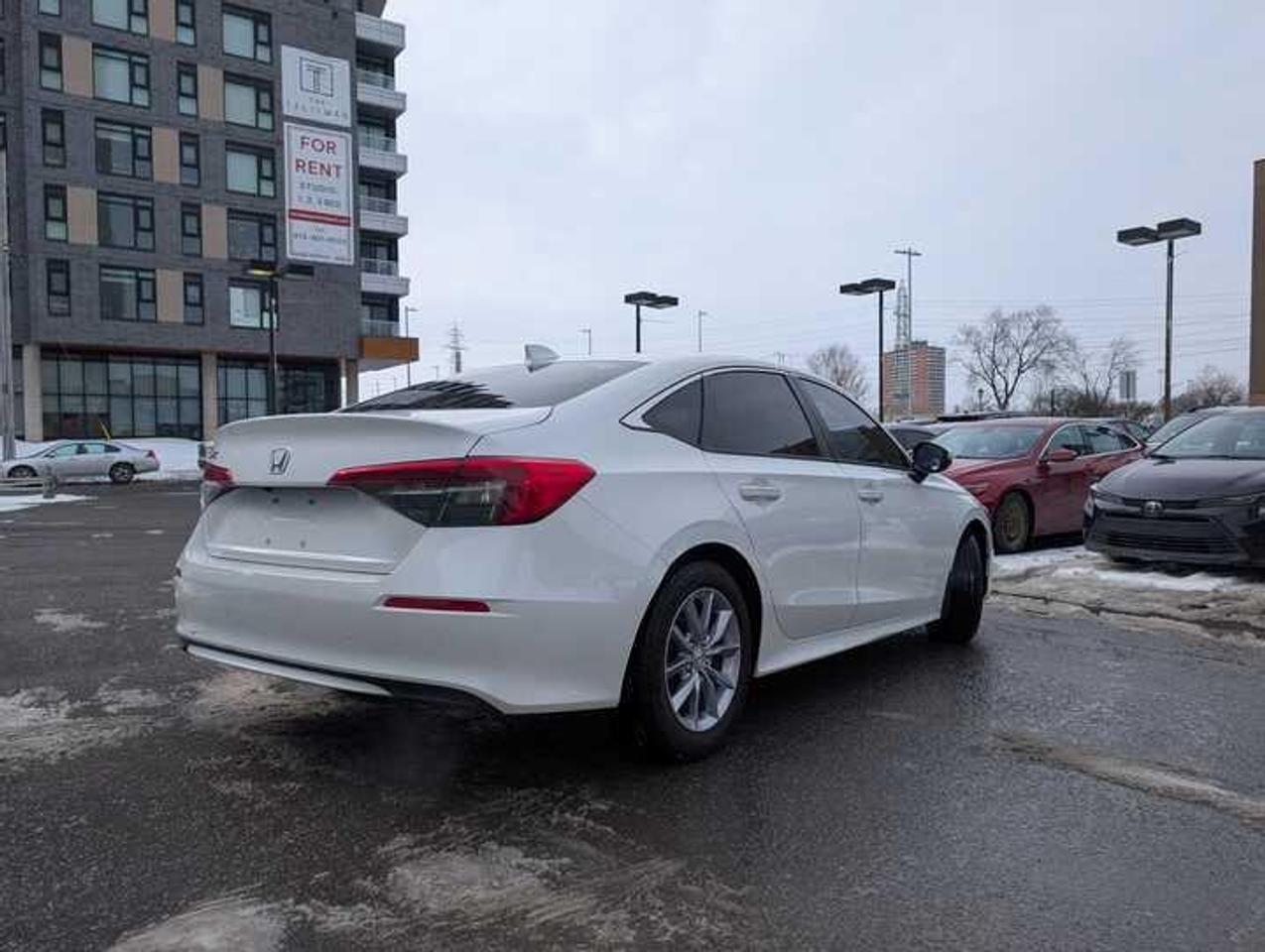 2022 Honda Civic EX 4dr Sedan Photo