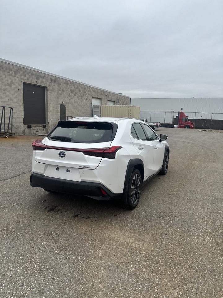 2020 Lexus UX UX 250h CVT/ALLOYS/SUNROOF Photo