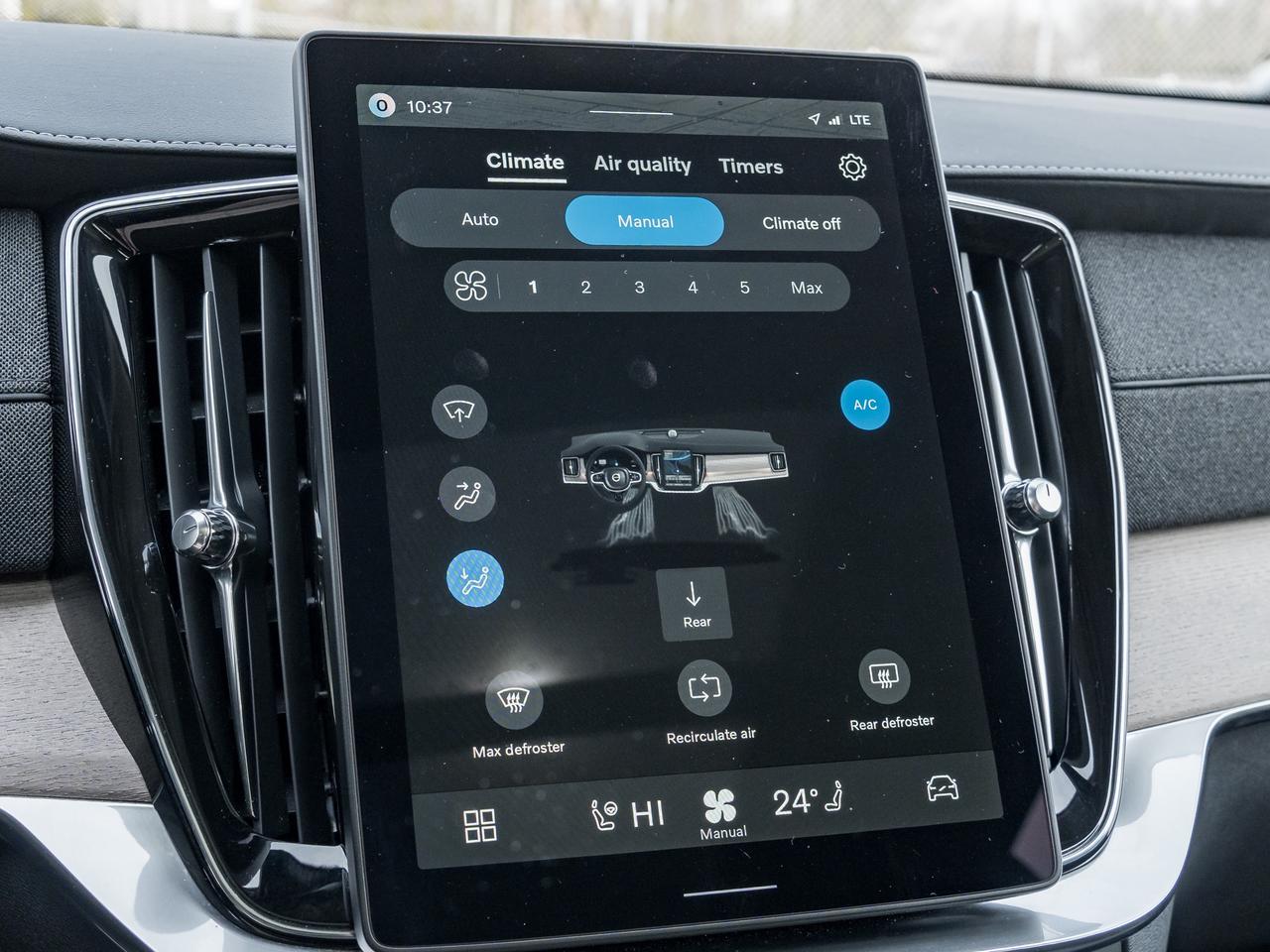 2026 Volvo XC90 B6 AWD Plus Dark Theme  22" ALLOY WHEELS  CPO Photo