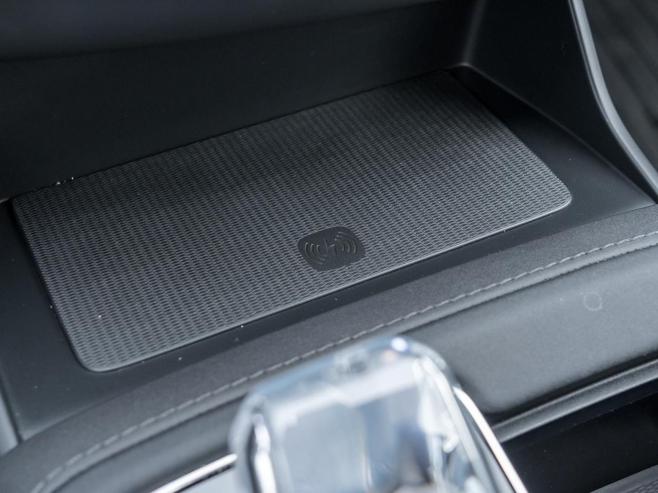 2026 Volvo XC90 B6 AWD Core 7-Seater VOLVO CPO RATE FROM  3.49%* Photo