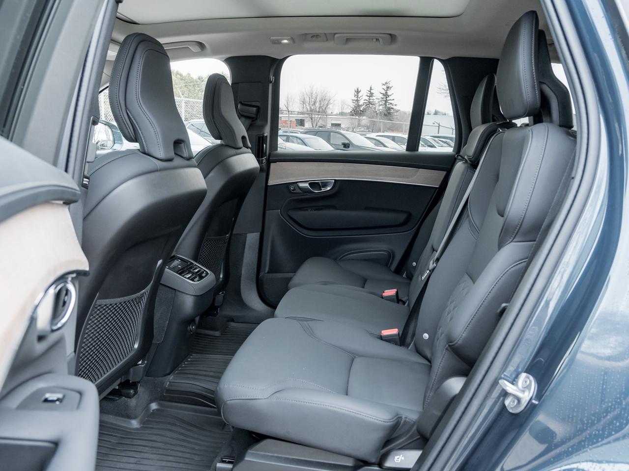 2026 Volvo XC90 B6 AWD Core 7-Seater VOLVO CPO RATE FROM  3.49%* Photo