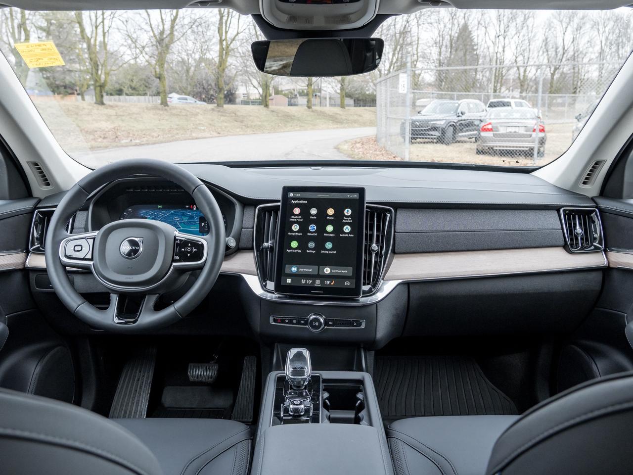 2026 Volvo XC90 B6 AWD Core 7-Seater VOLVO CPO RATE FROM  3.49%* Photo