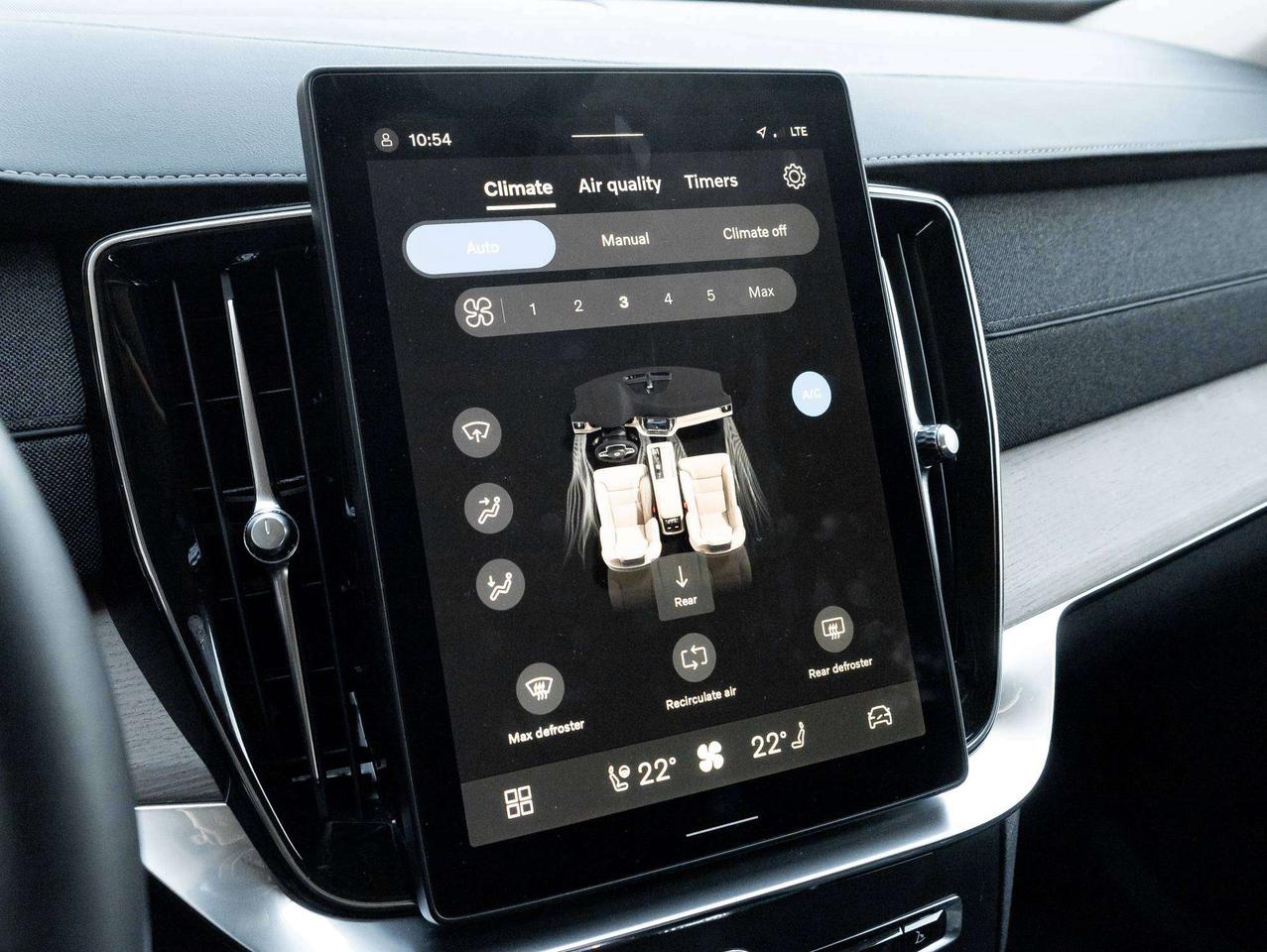 2026 Volvo XC90 B6 AWD Core 7-Seater^Volvo CPO Rate from 2.99%* Photo
