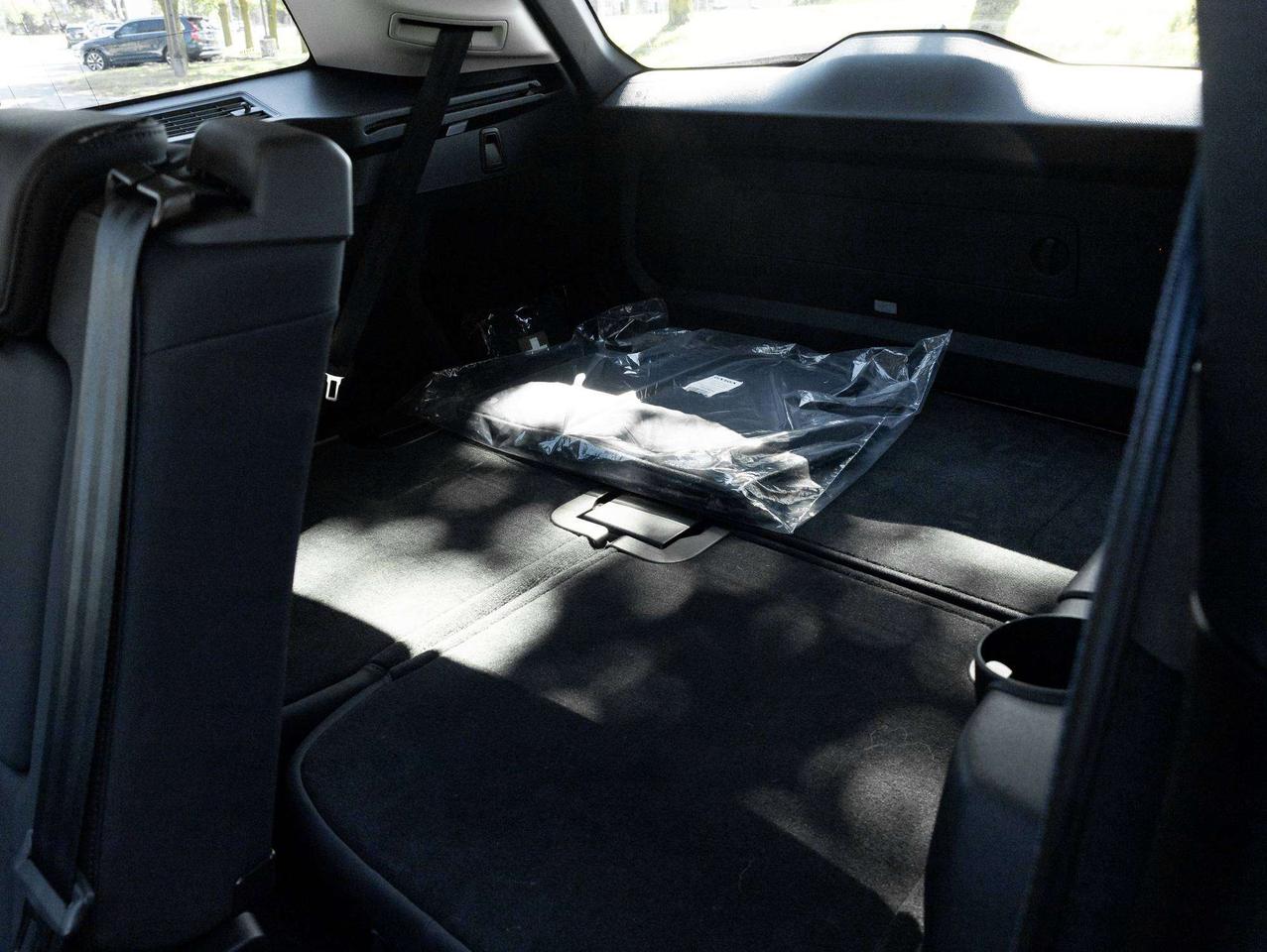 2026 Volvo XC90 B6 AWD Core 7-Seater^Volvo CPO Rate from 2.99%* Photo