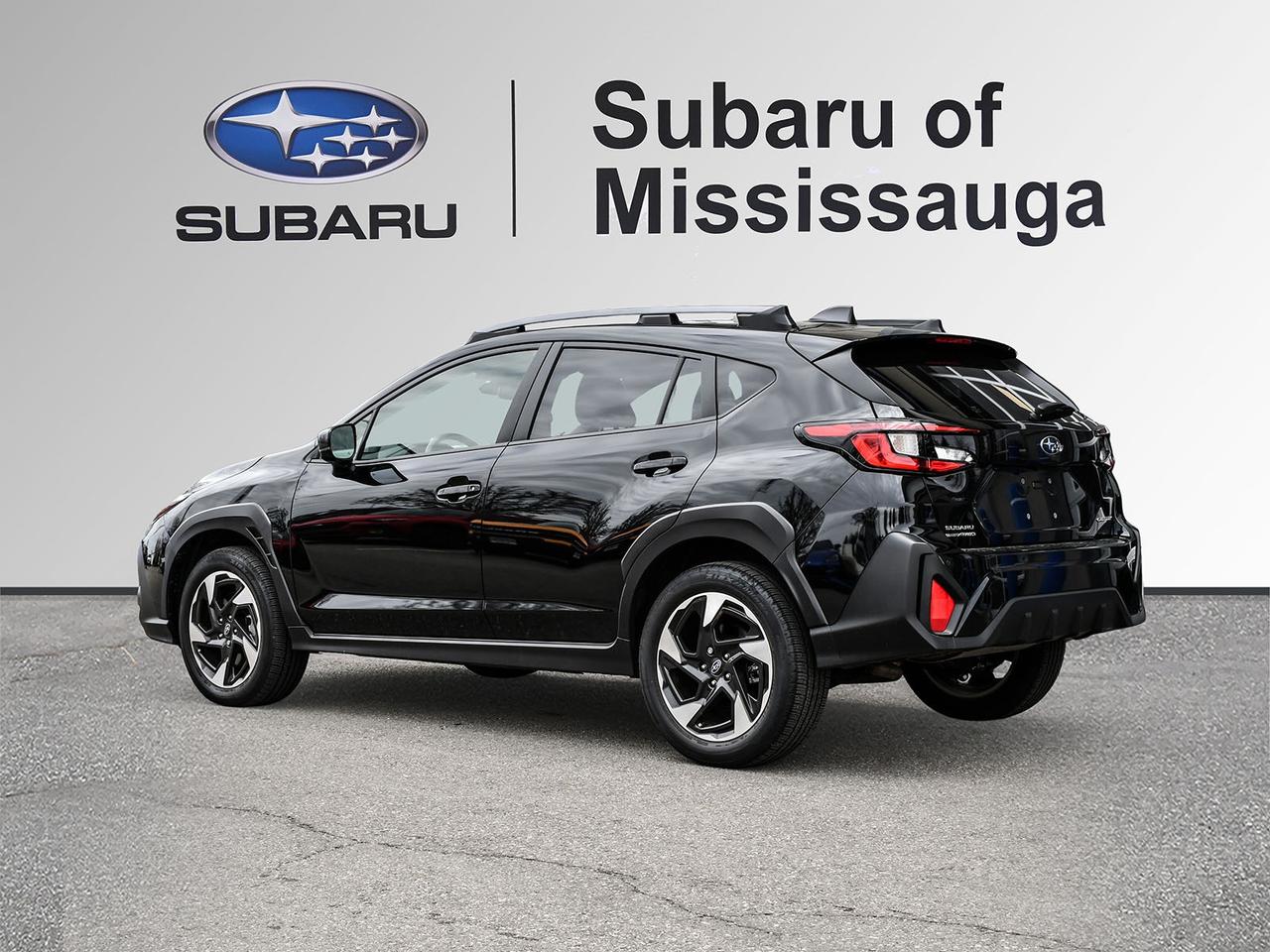 2024 Subaru Crosstrek LIMITED   LOW KM   1OWNER   LEATHER   CERTIFIED Photo