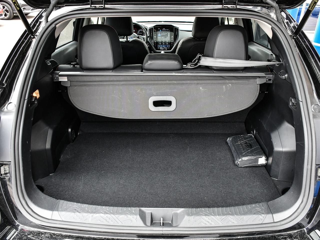 2024 Subaru Crosstrek LIMITED   LOW KM   1OWNER   LEATHER   CERTIFIED Photo