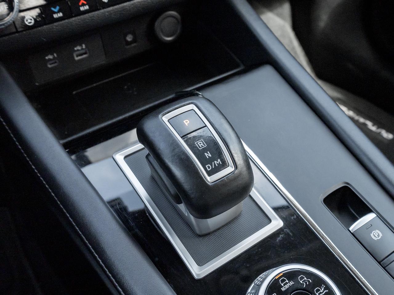 2024 Mitsubishi Outlander SE S-AWC CPO FINANCE RATES FOR AS LOW AS 0.90% Photo