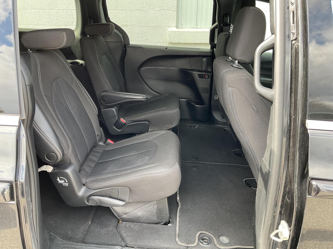 2022 Chrysler Pacifica Touring All-Wheel Drive Passenger Van Photo