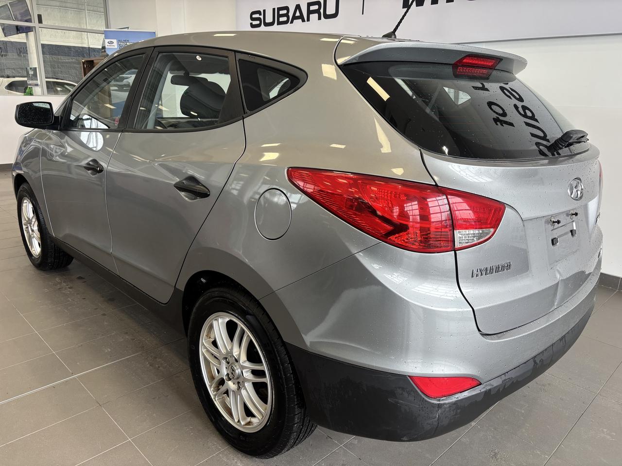 2013 Hyundai Tucson GL AWD  1OWNER   CLEAN CARFAX   53 SERVICE RECORDS Photo