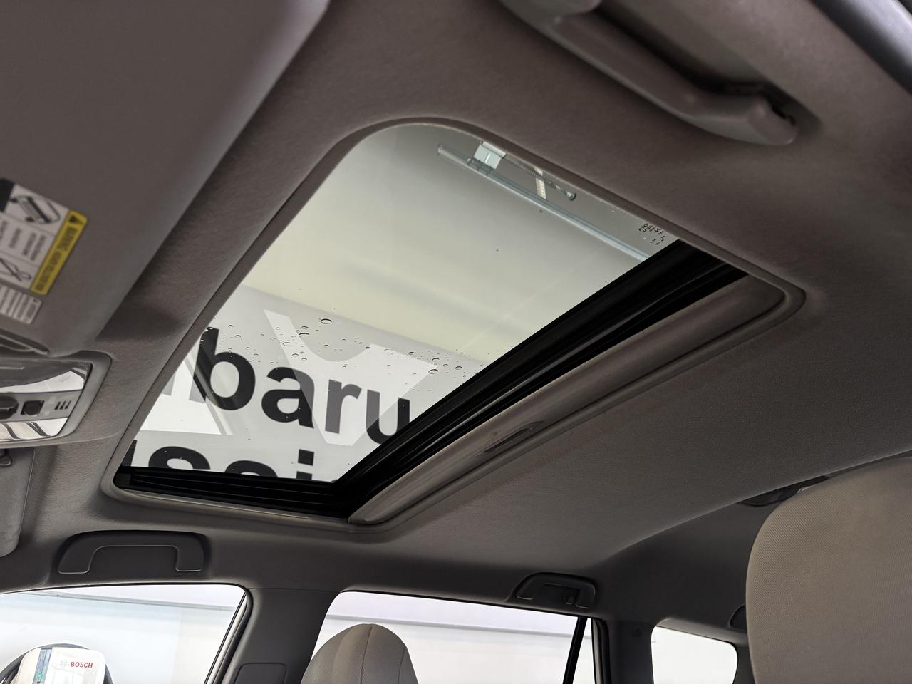 2010 Toyota RAV4 4WD V6 LIMITED  2SET RIMS&TIRES  SUNROOF  BACK CAM Photo