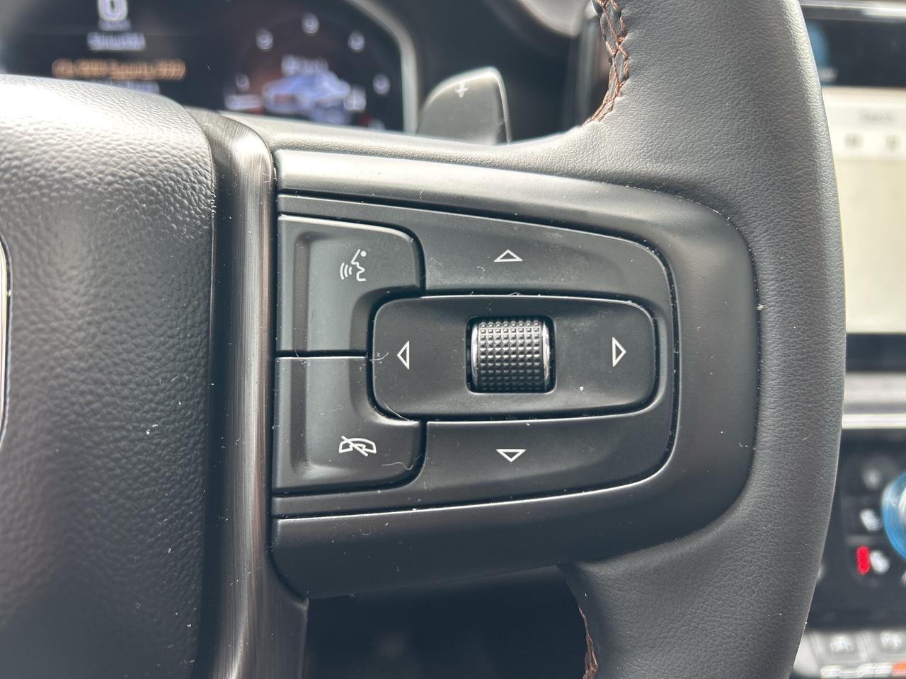 2024 GMC Sierra 1500 4WD Crew Cab 147  AT4 Photo