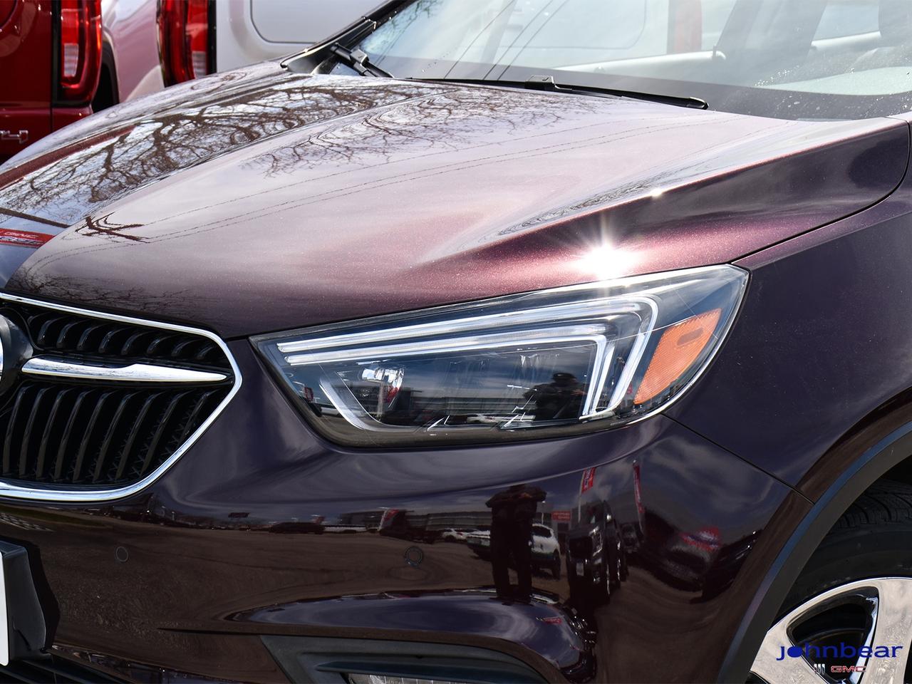 2018 Buick Encore Premium Photo2