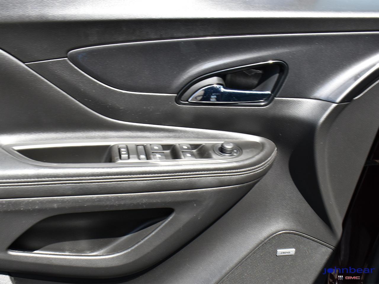 2018 Buick Encore Premium Photo