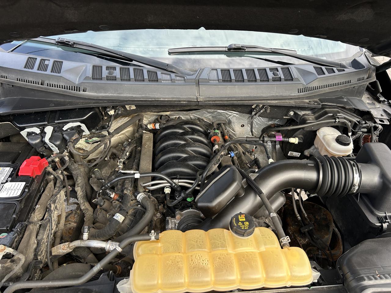 2018 Ford F-150 XTR SUPERCREW 5.0L Photo