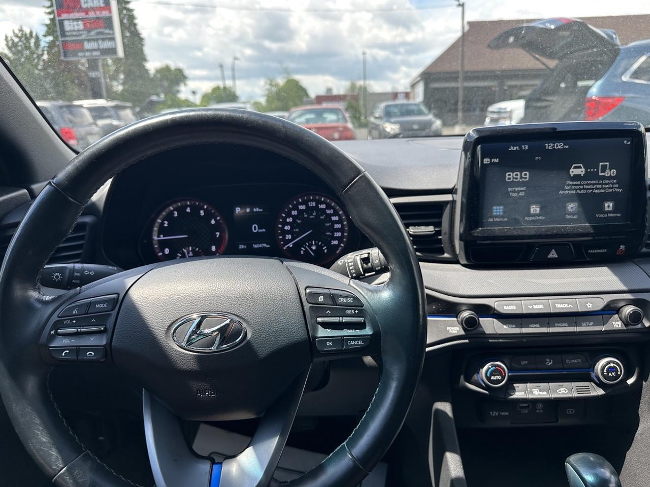 2020 Hyundai Veloster Luxury **ONE OWNER** Photo