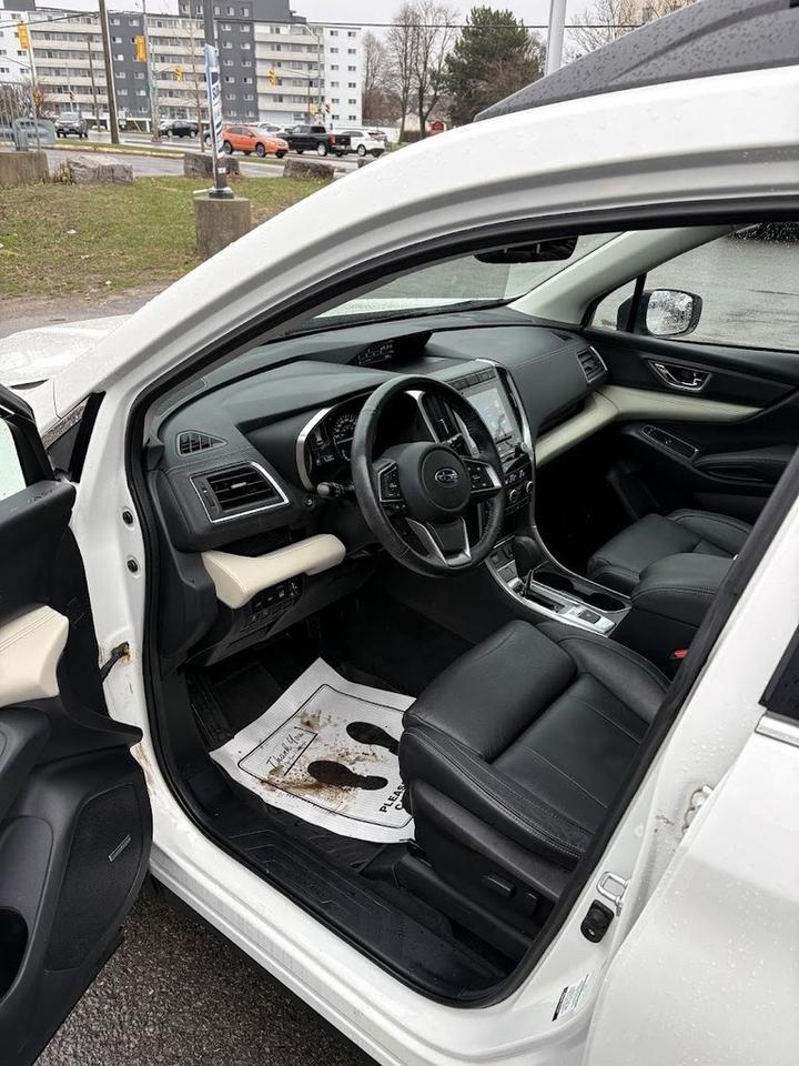 2022 Subaru ASCENT Limited Photo