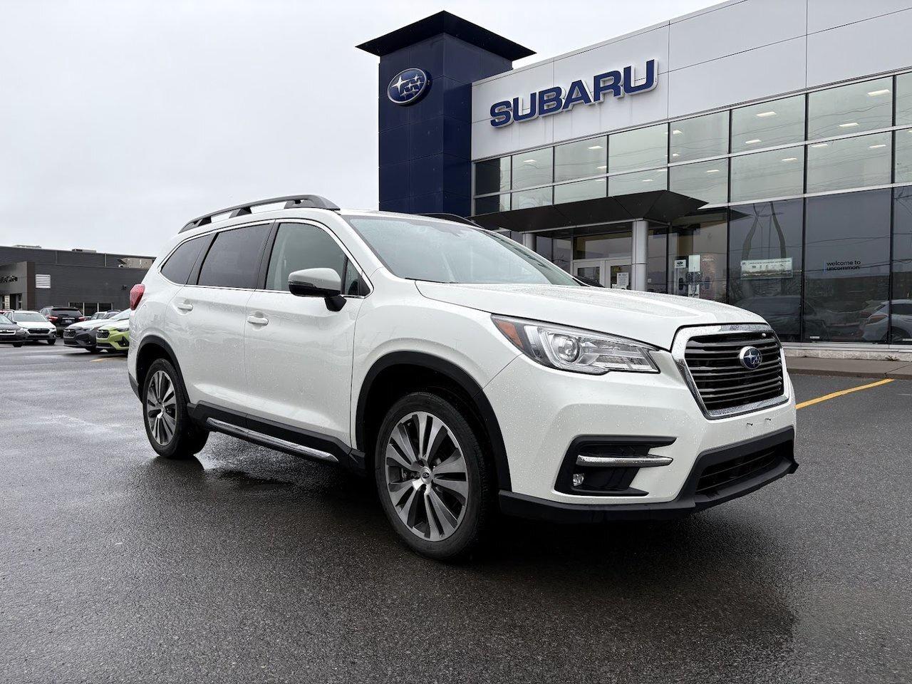 2022 Subaru ASCENT Limited Photo0