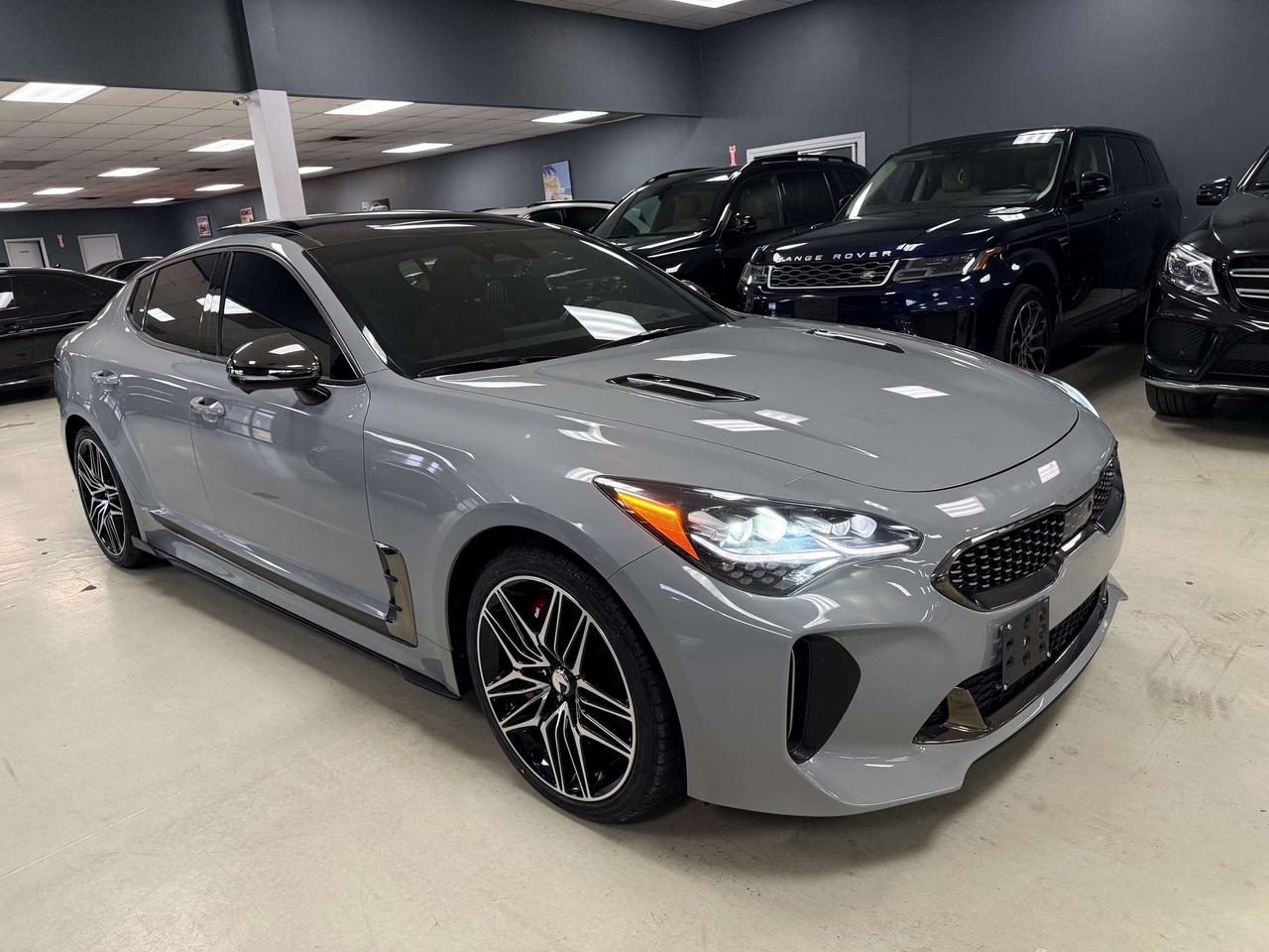 2022 Kia Stinger GT ELITE Photo
