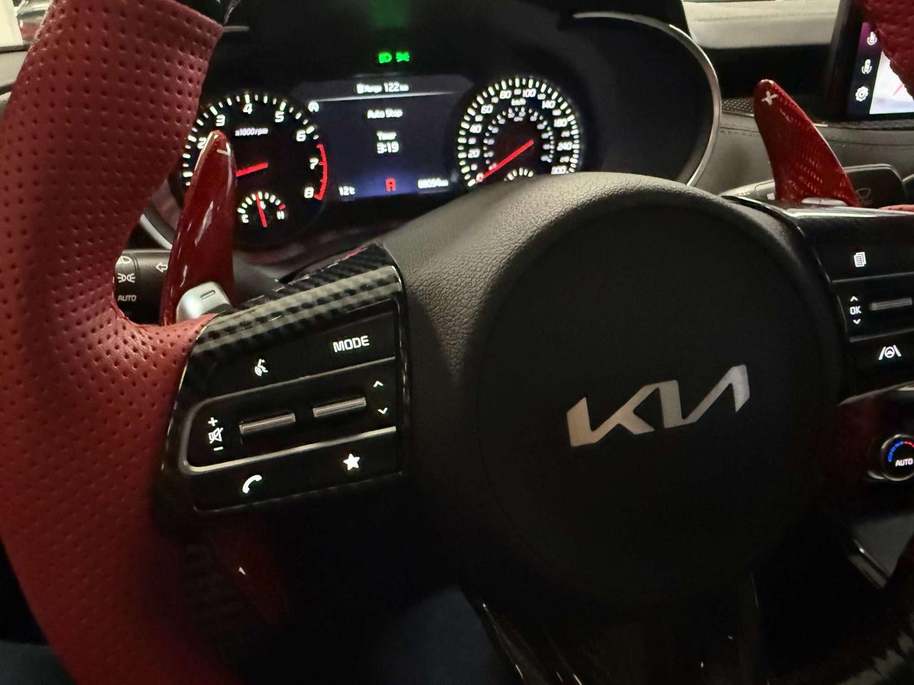 2022 Kia Stinger GT ELITE Photo