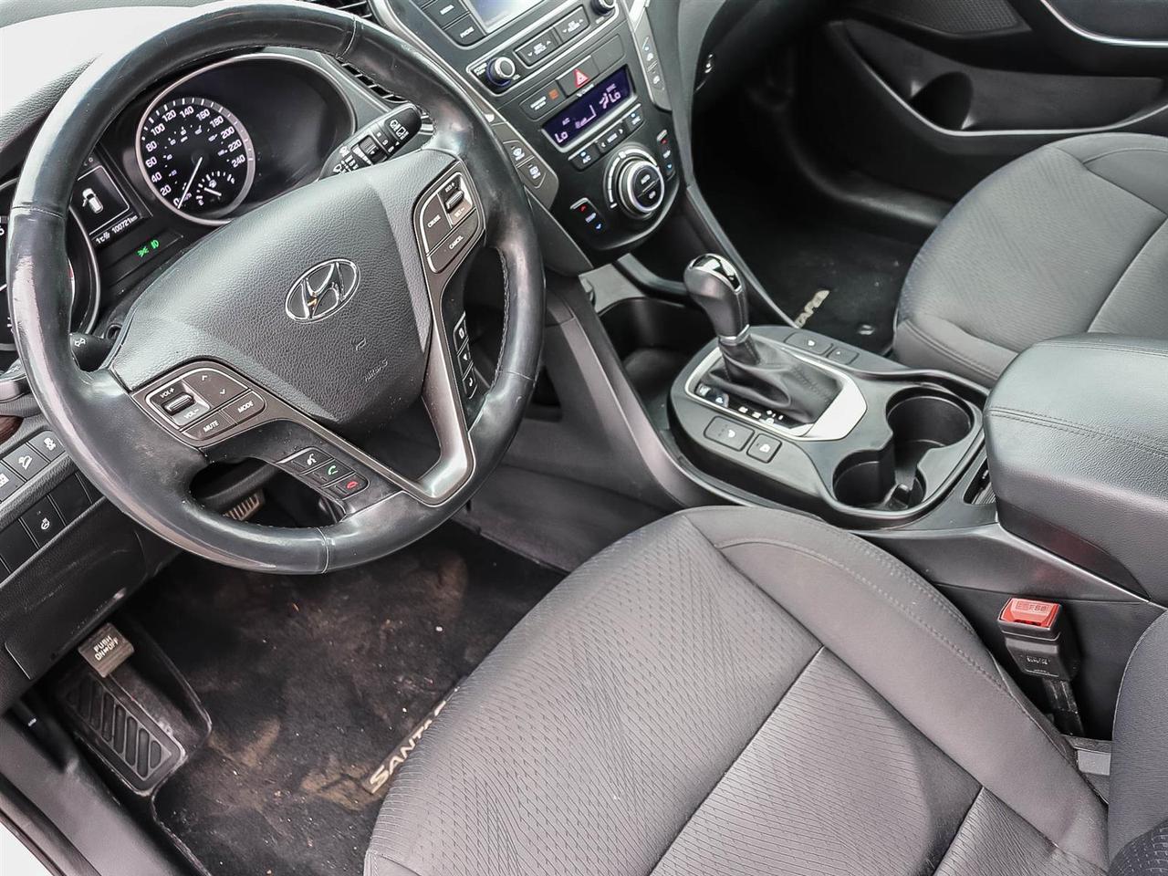2018 Hyundai Santa Fe Premium Photo
