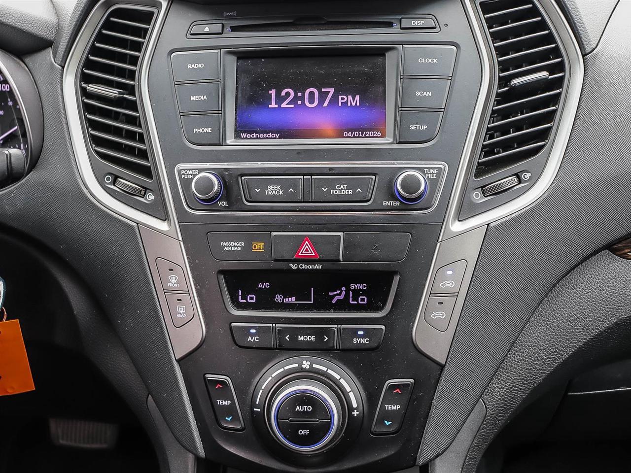 2018 Hyundai Santa Fe Premium Photo