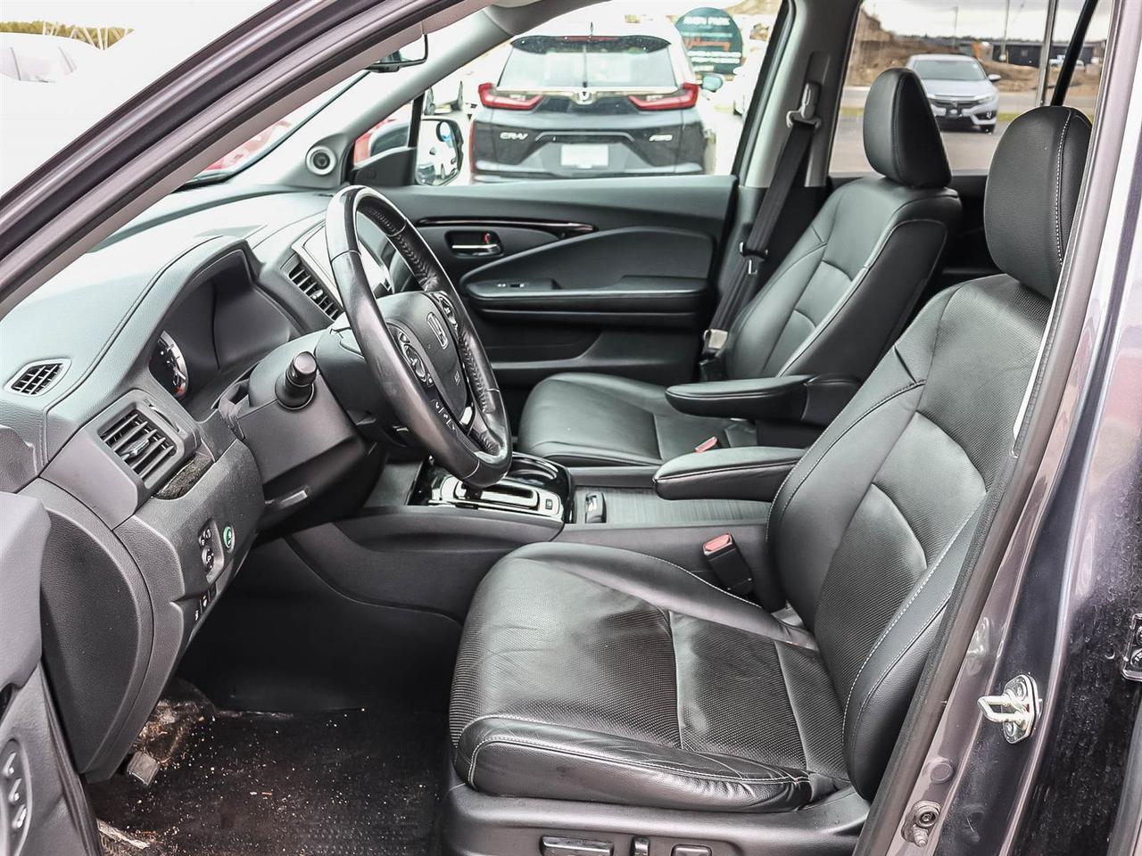 2017 Honda Ridgeline TOURING Photo