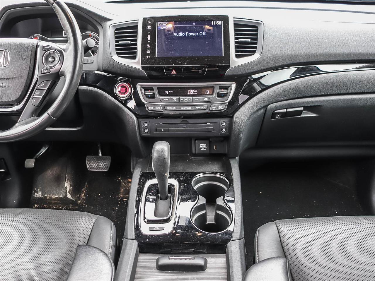 2017 Honda Ridgeline TOURING Photo