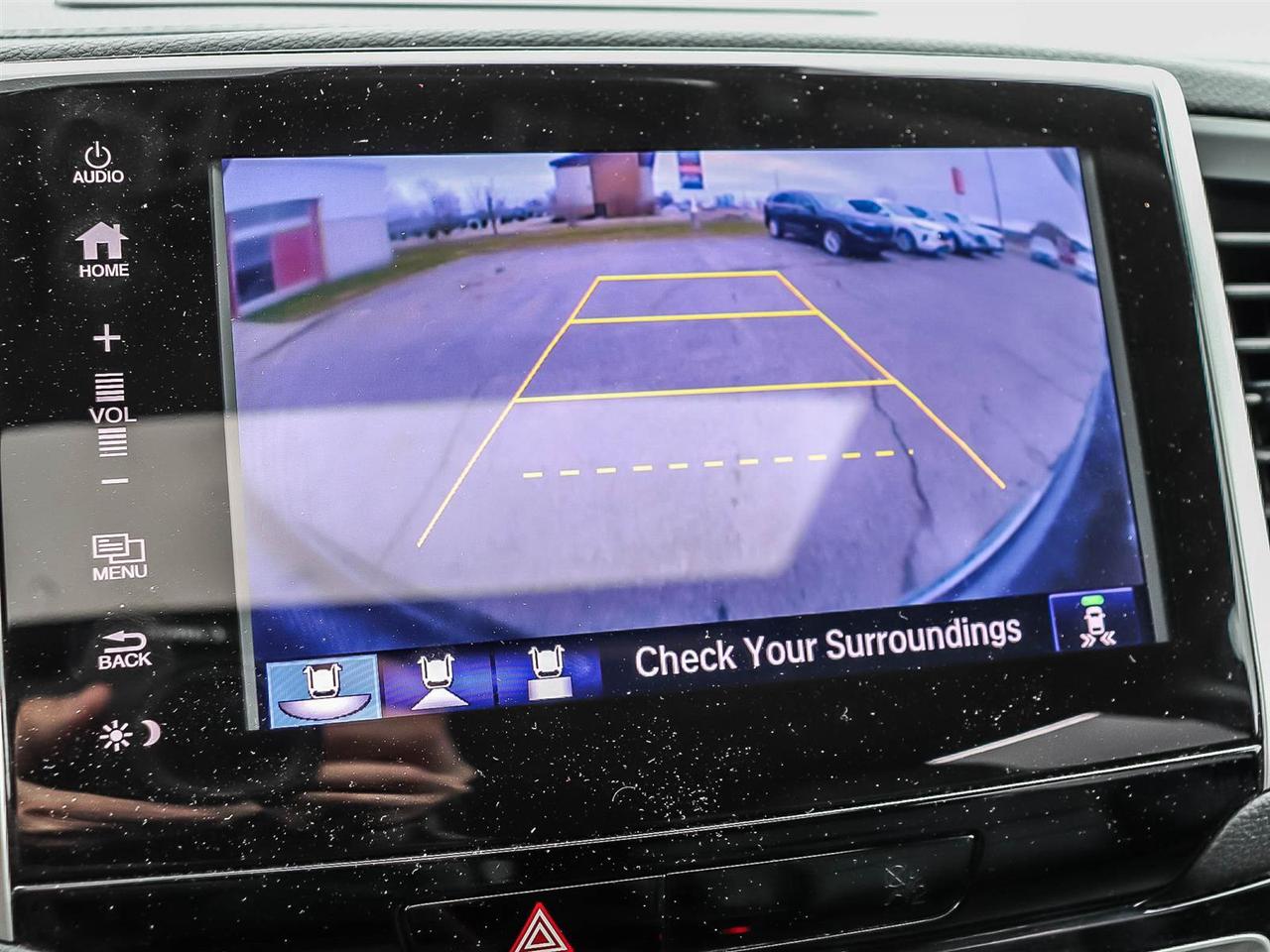 2017 Honda Ridgeline TOURING Photo