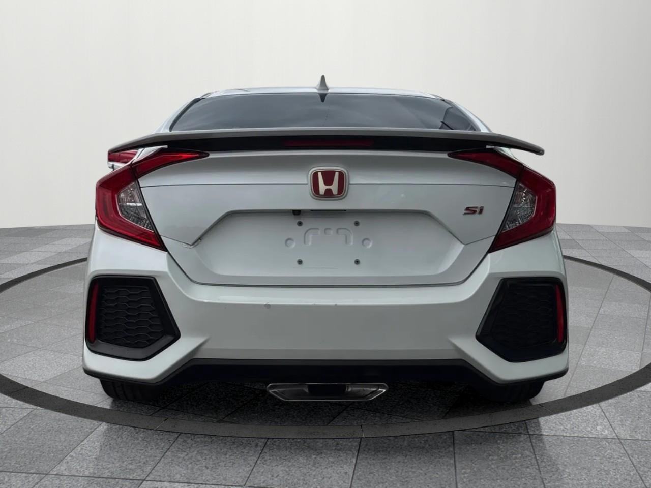 2017 Honda Civic Si (M6) 4dr Sedan Photo4