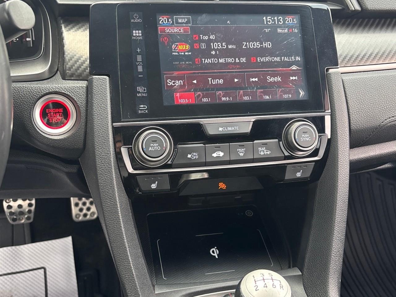 2017 Honda Civic Si (M6) 4dr Sedan Photo