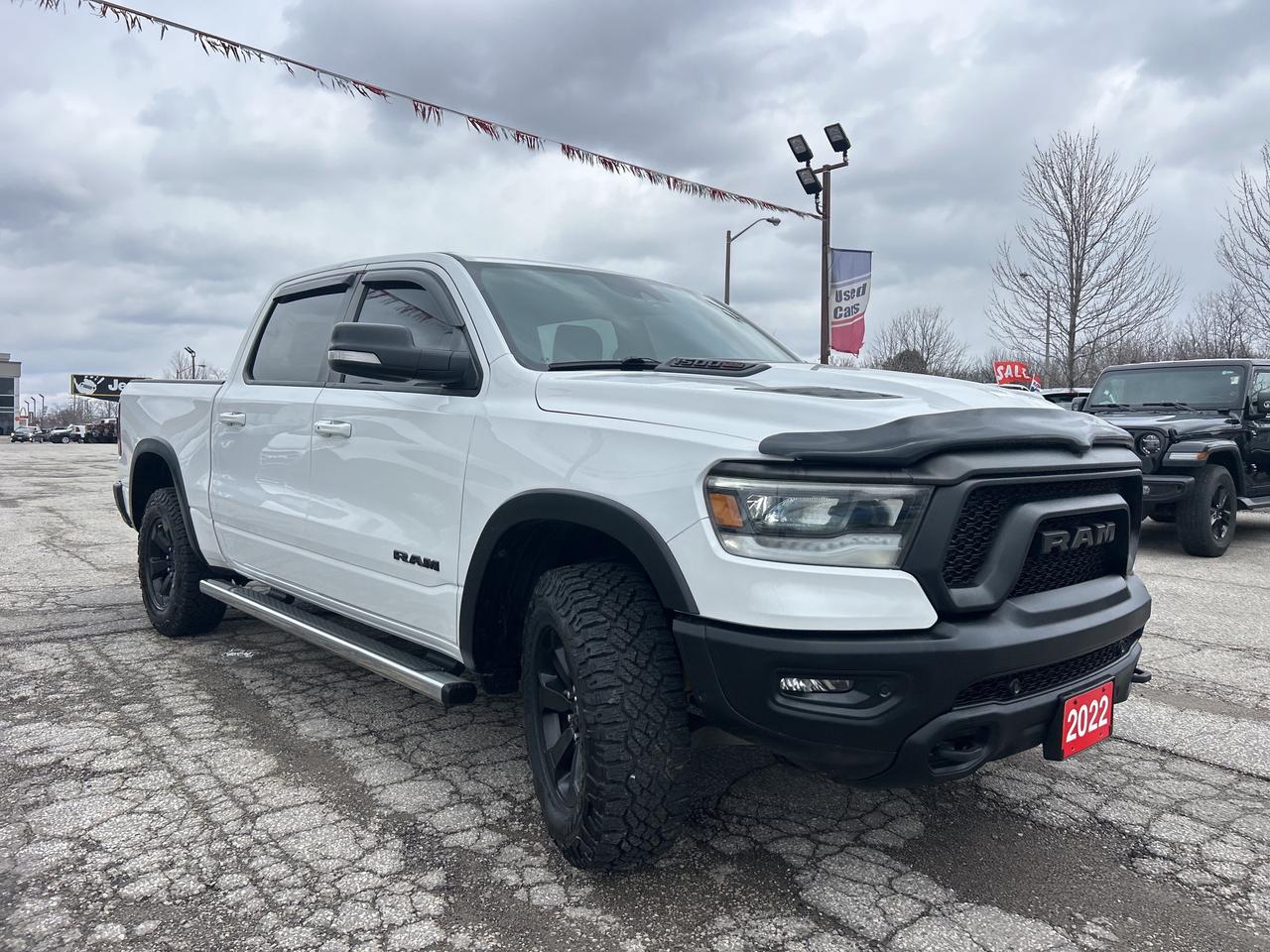 2022 RAM 1500 Rebel Night Edition w/Leather Seats, NAV, Level 2 Photo2