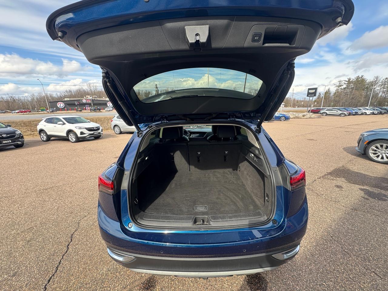 2022 Buick Envision Essence All-Wheel Drive Photo