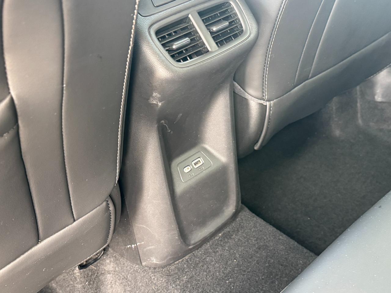 2022 Buick Envision Essence All-Wheel Drive Photo