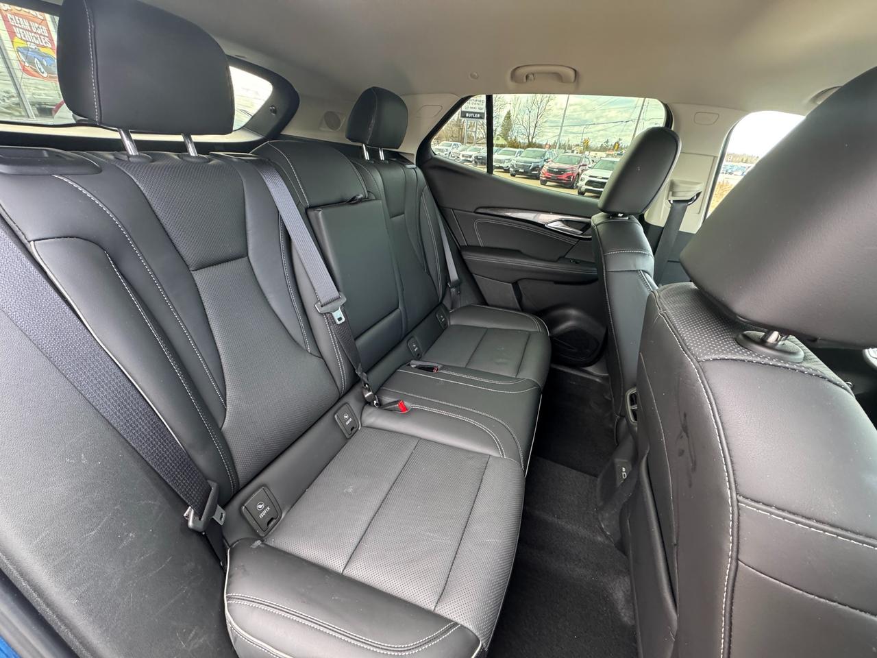 2022 Buick Envision Essence All-Wheel Drive Photo