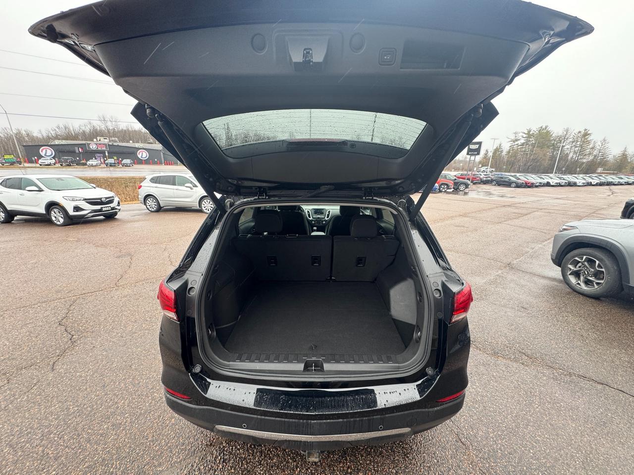 2023 Chevrolet Equinox LT All-wheel Drive Photo