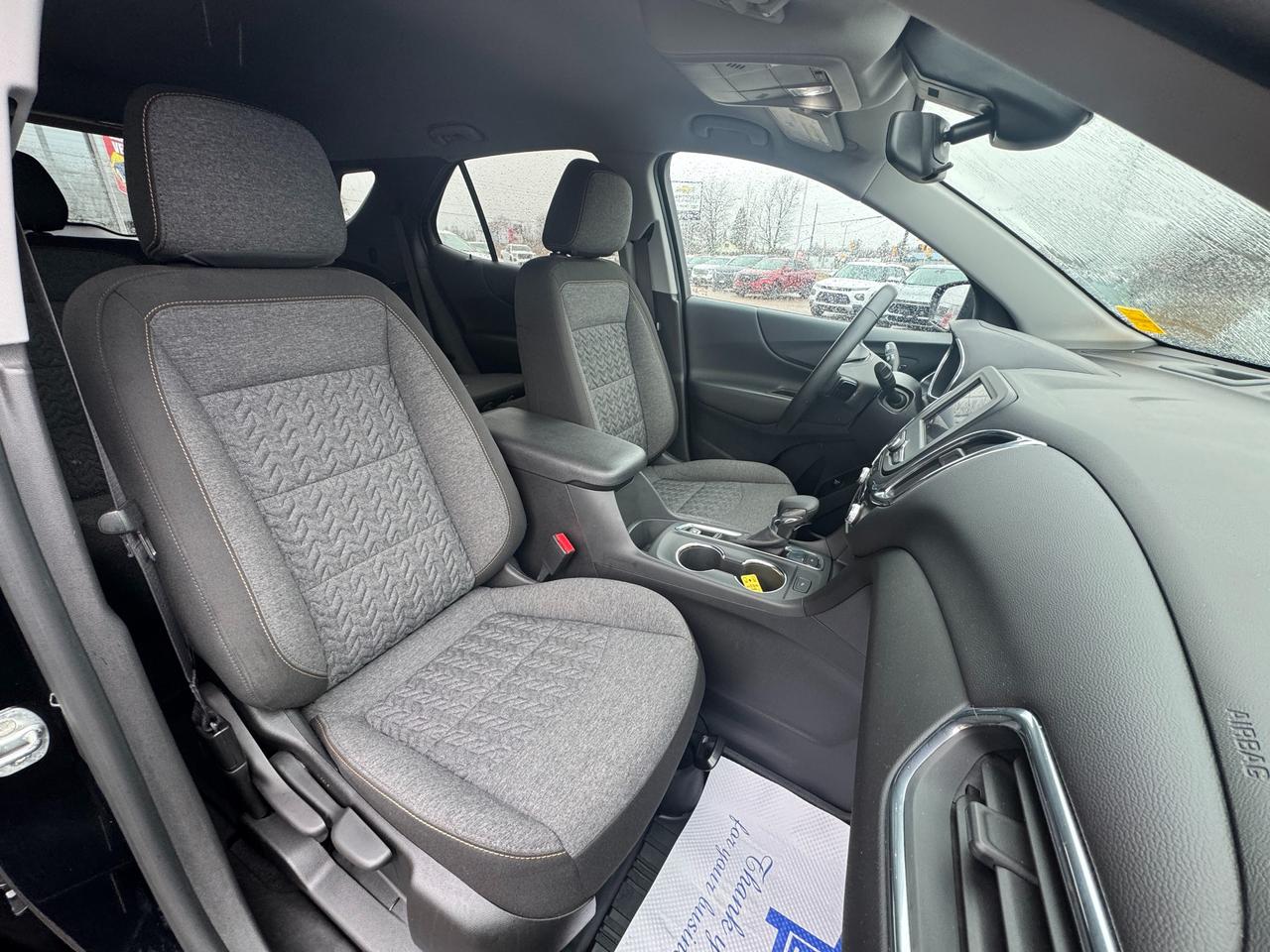 2023 Chevrolet Equinox LT All-wheel Drive Photo