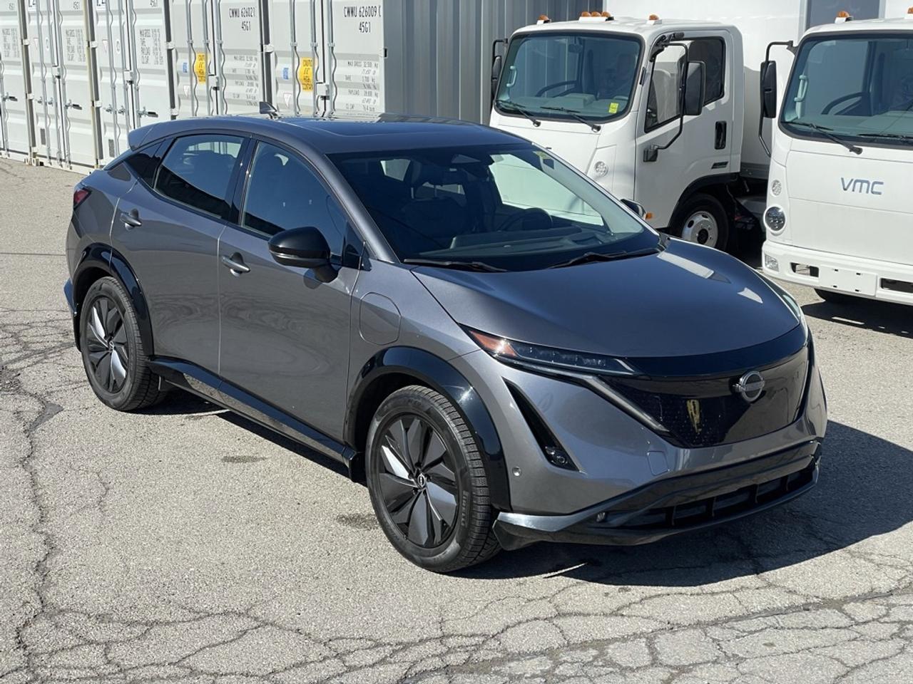 2023 Nissan Ariya PLATINUM+ e-4ORCE AWD   Fully Loaded! Clean CARFAX Photo
