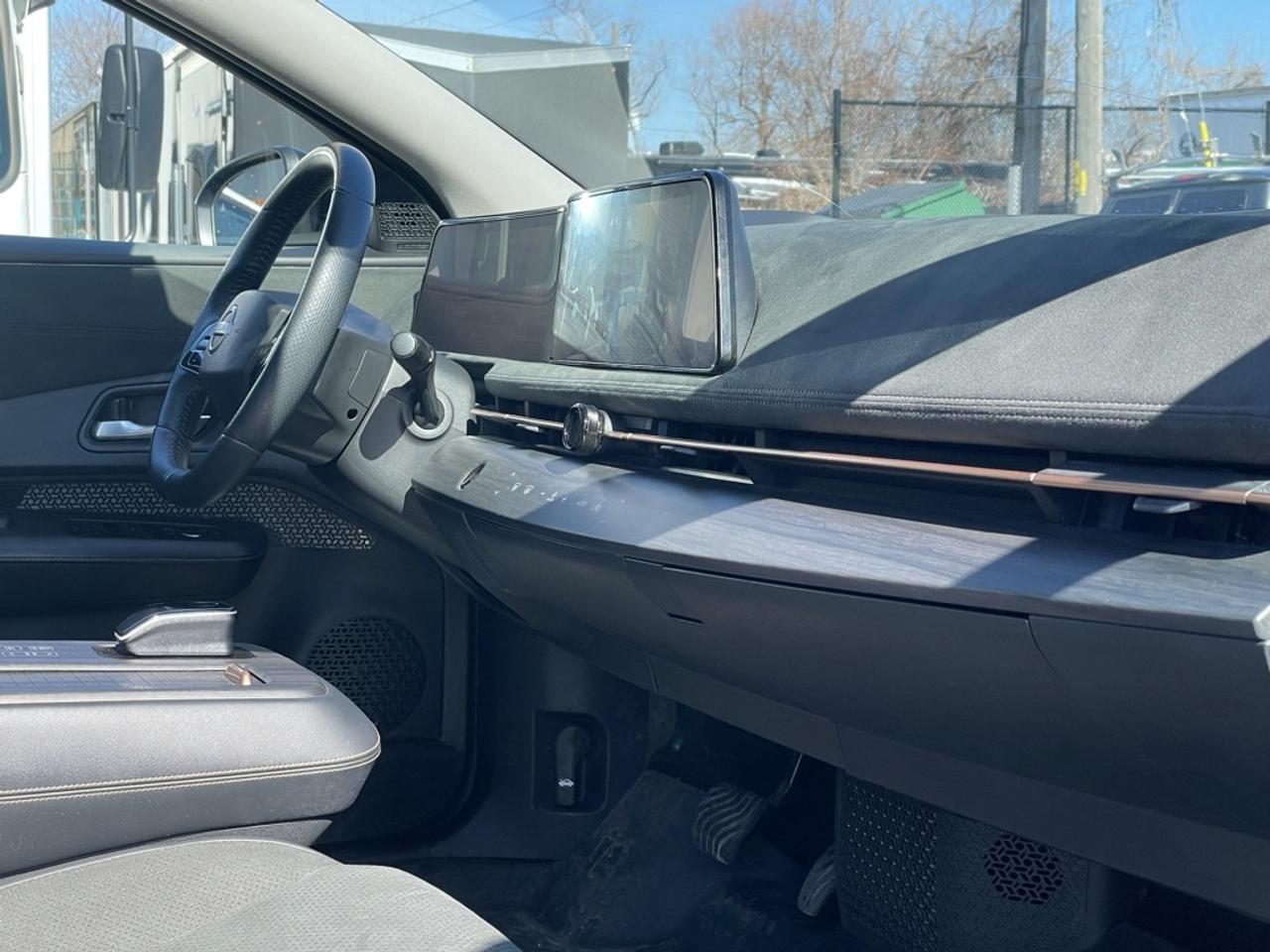 2023 Nissan Ariya PLATINUM+ e-4ORCE AWD   Fully Loaded! Clean CARFAX Photo