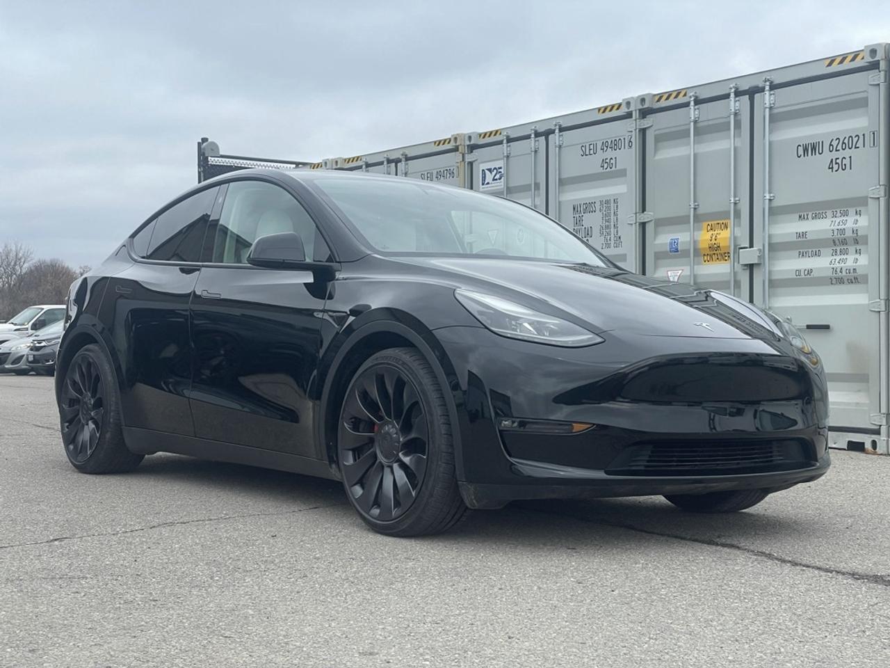 2023 Tesla Model Y Performance AWD   White Interior! Clean! Photo2