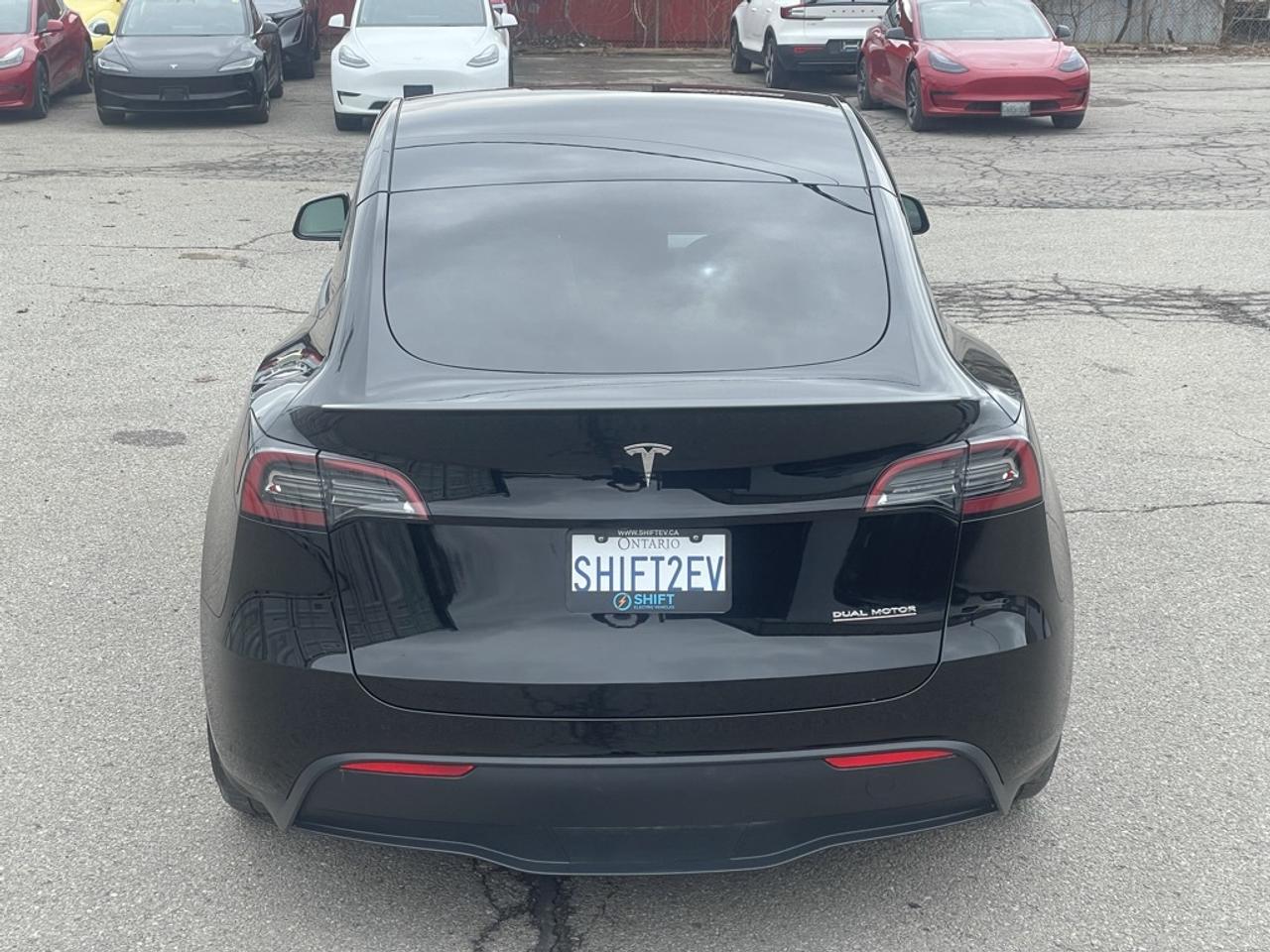 2023 Tesla Model Y Performance AWD   White Interior! Clean! Photo