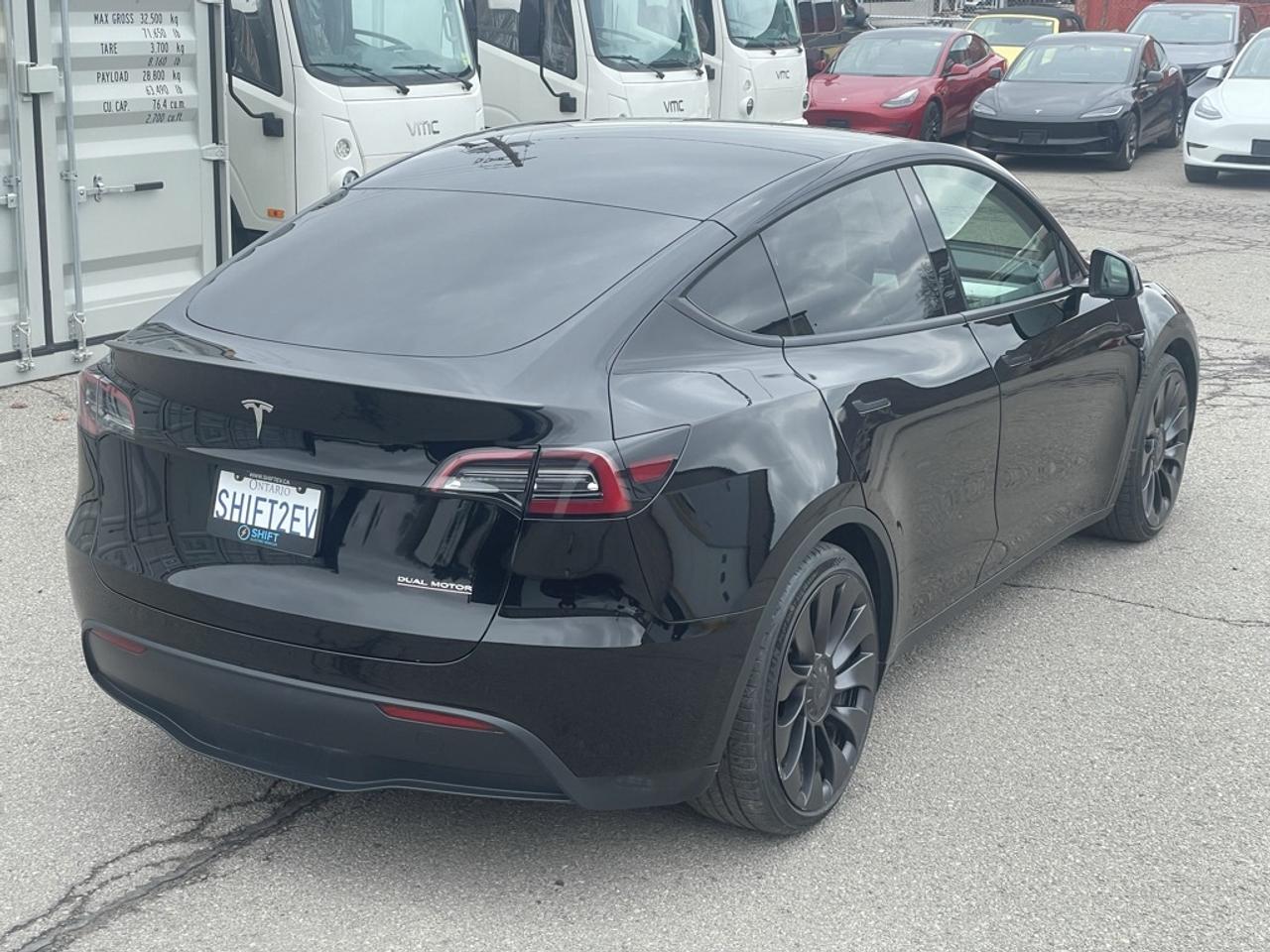 2023 Tesla Model Y Performance AWD   White Interior! Clean! Photo