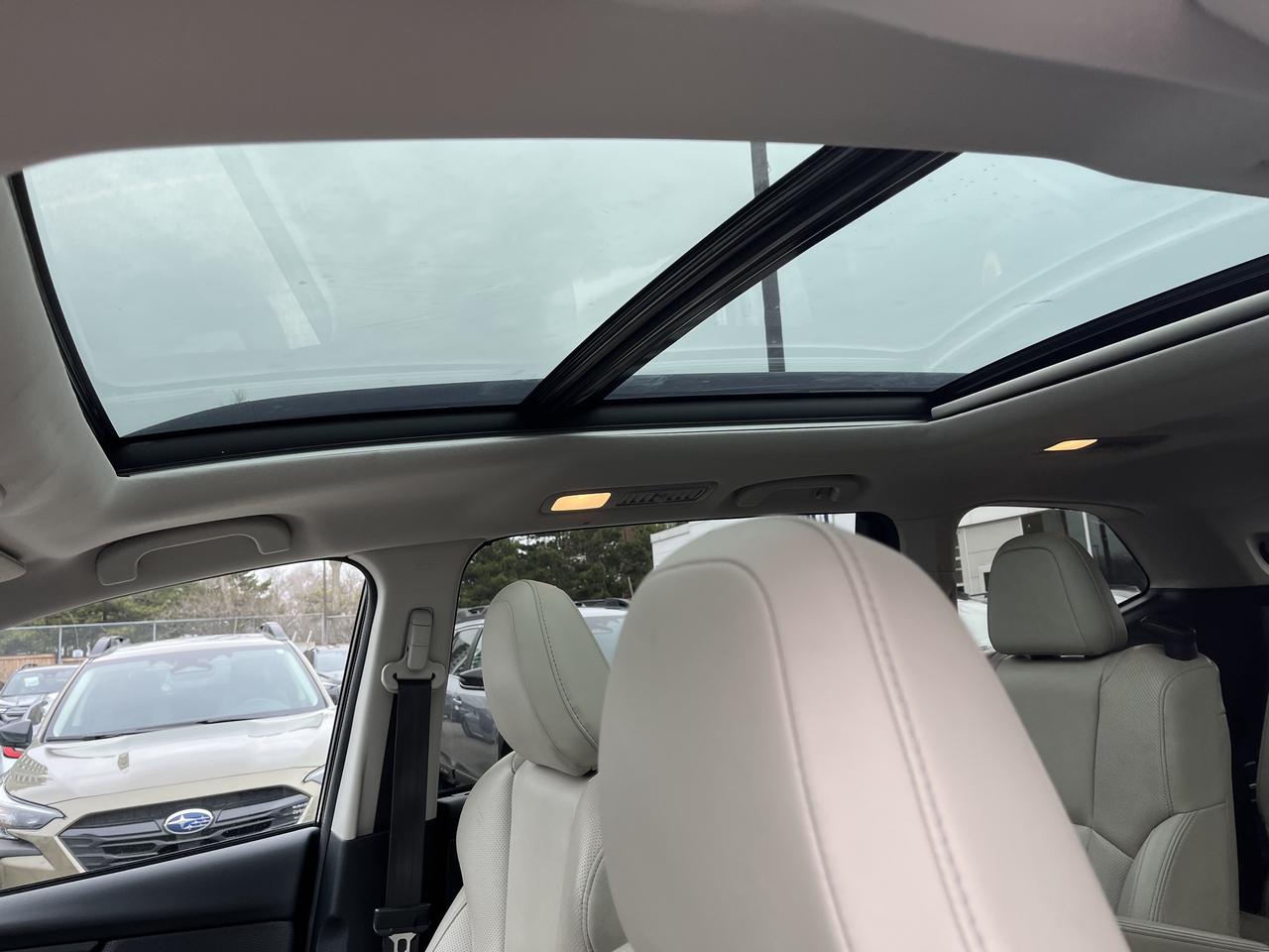 2022 Subaru ASCENT Limited 7-Passenger, FROM 3.99% FINANCING AVAILABL Photo