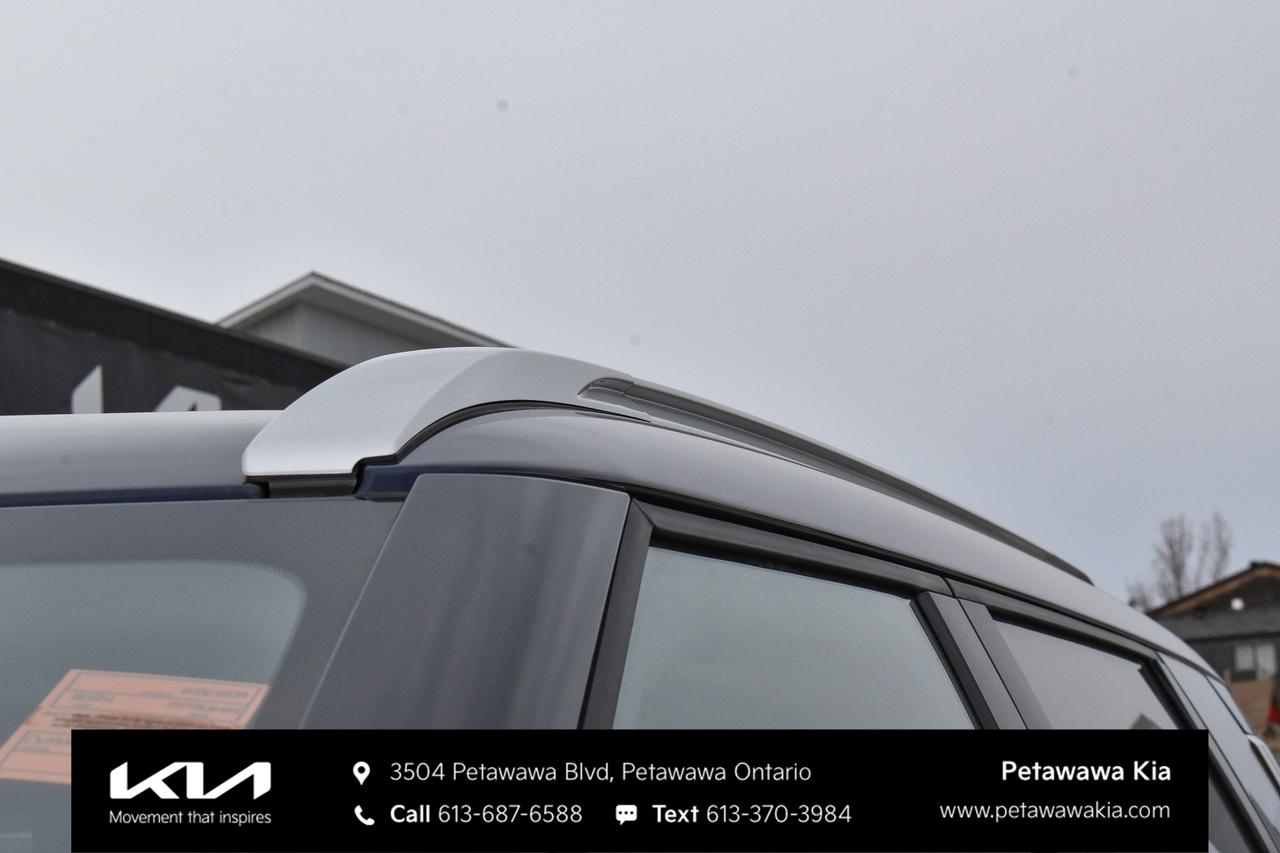 2024 Mitsubishi Outlander SE 4DR S-AWC Photo3